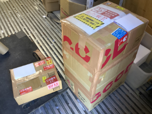 メイジテクノ顕微鏡の梱包